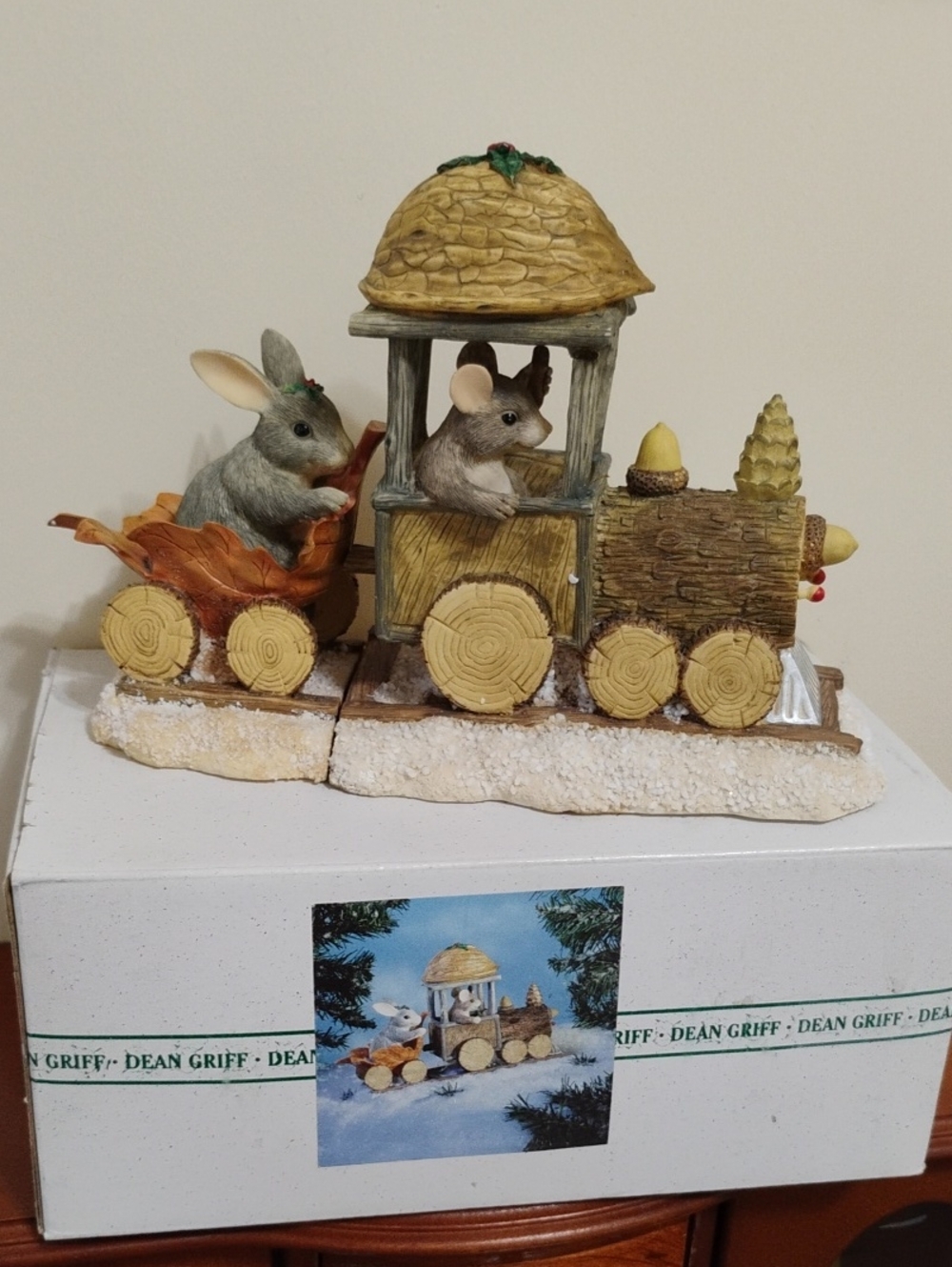 Charming Tails Vintage Woodland Mouse Train Figurine - Collectible